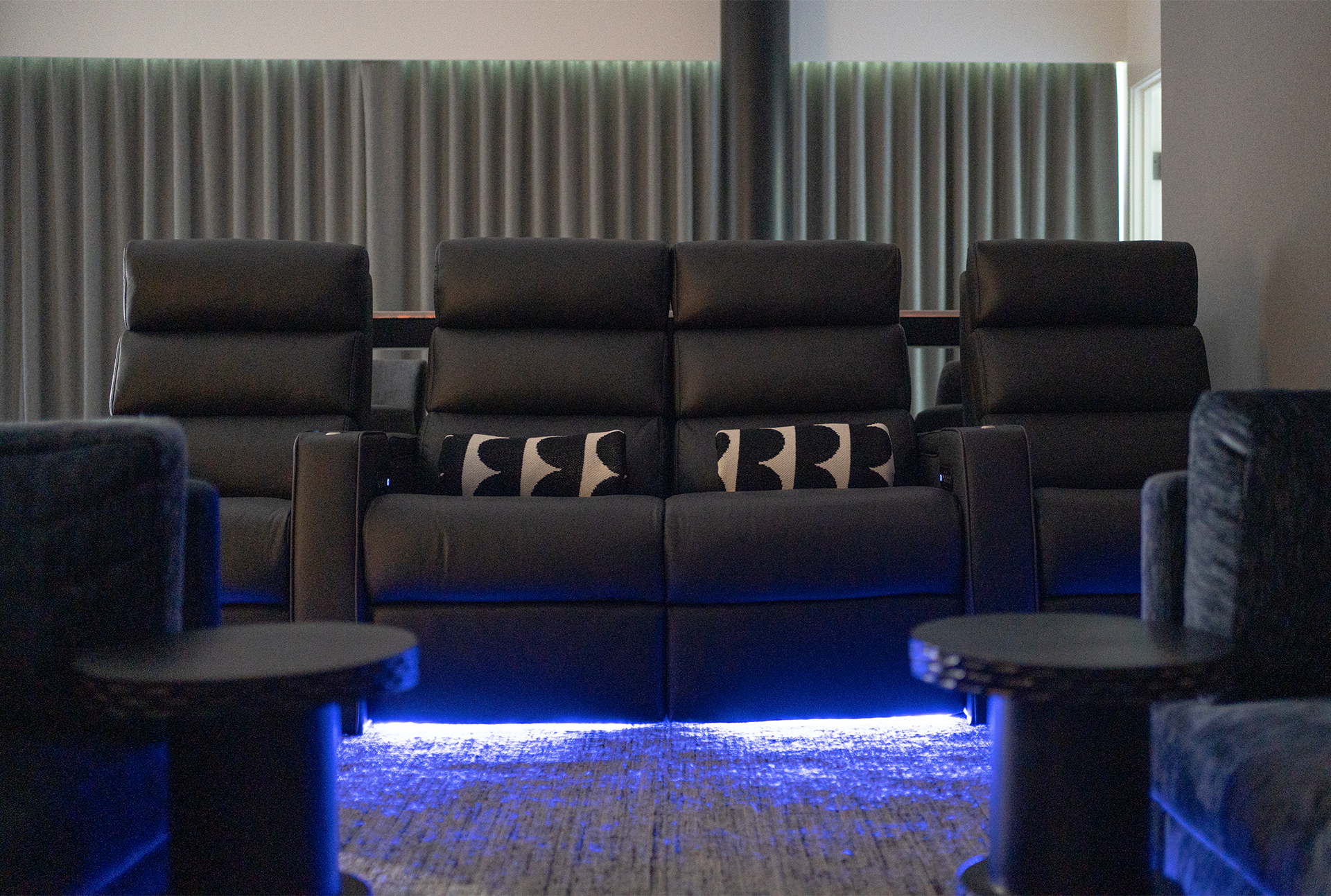 Family Home Theater - Erica Friedland Design